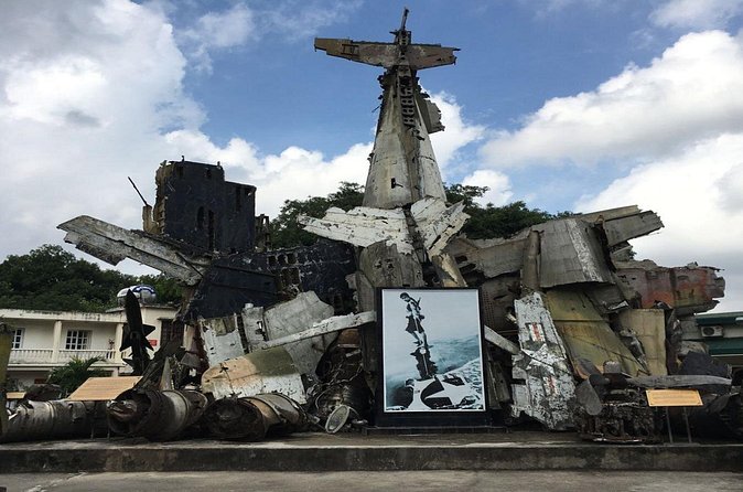 Hanoi War Sites Walking Tour - Timing, meeting point, and group size