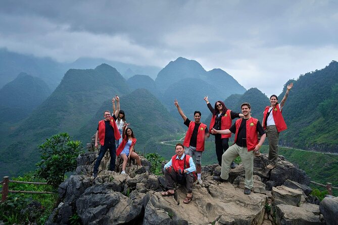 High Quality Motorcycle Dirt Bike 3 Days Tour + Private Room - Day one: Pac Sum Pass, Quan Ba, and Yen Minh