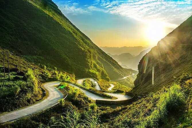 High Quality Small Group Ha Giang Loop Car Tour 2 Days 2 Nights - Food, lodging, and the small-group setup