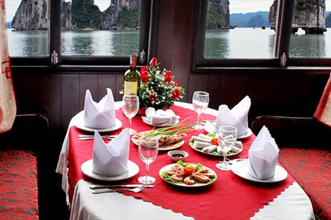 Highlight of Hanoi 5 Days Package - Day 2: From Hanoi to Ti Top Island and Luon Cave