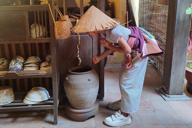 Highlights and Secrets of Hanoi Old Quarter Through Train Street - Why this Hanoi walking tour works