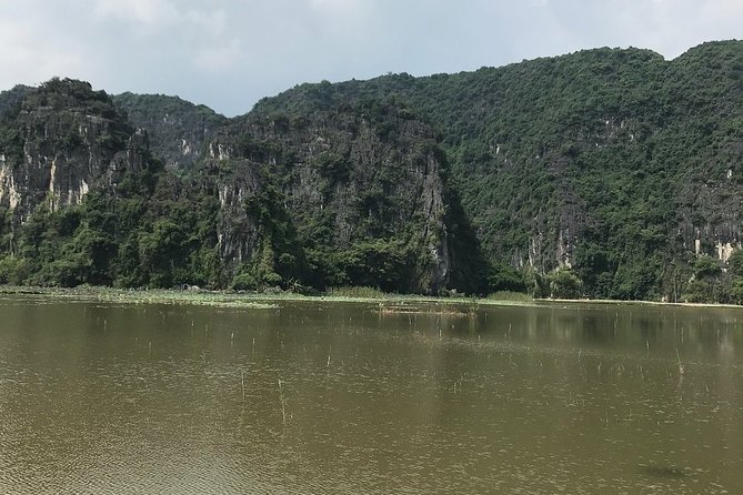 Hoa Lu - Tam Coc: Boat Trip and Bicycle Ride - Who should book this tour