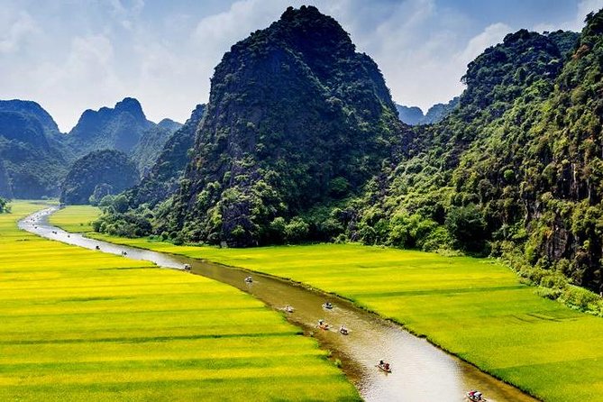 Hoa Lu Tam Coc Full-Day DELUXE Tour Including BUFFET LUNCH & River Boat Ride - What the $42 price really buys you