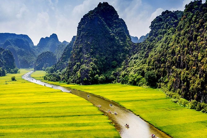 Hoa Lư Tam Coc & Mua Cave full day Including Buffets Lunch - The bicycle ride from Tam Coc to Bich Dong