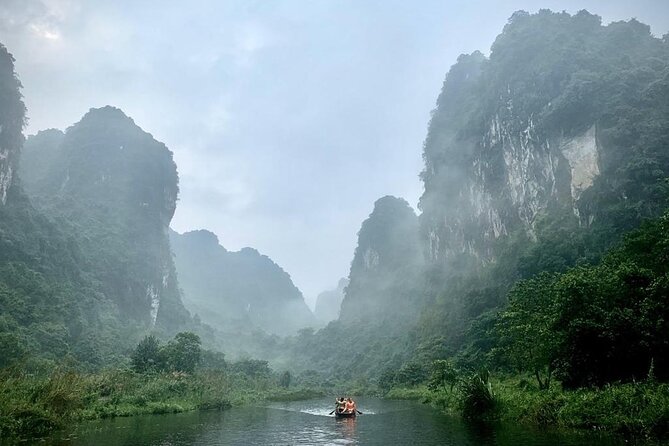 Hoa Lu - Tam Coc - Mua Cave Full Day - LIMOUSINE - Who should book this full-day tour