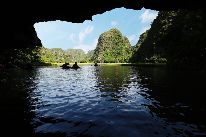 Hoa Lu - Tam Coc - Ninh Binh Day Tour: Biking, Visit Local Family - Hoa Lu and the temples of Vietnam’s first capital