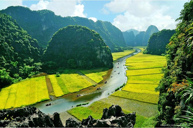 HOA LU -TRANG AN -MUA CAVE Full Day Including Boat Entrance Fees and Lunch - Bicycles, shopping, and the last hours