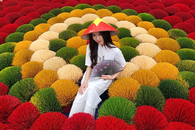 Incense Village, Conical Hat, Lacquer Art, SMALL GROUP From Hanoi - Huy, Henry, and the value of a local guide