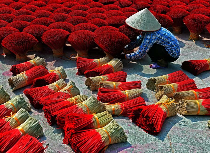 Incense Village & Hanoi Tour With Train Street - Small Group - Quang Phu Cau and Hanoi in one packed day