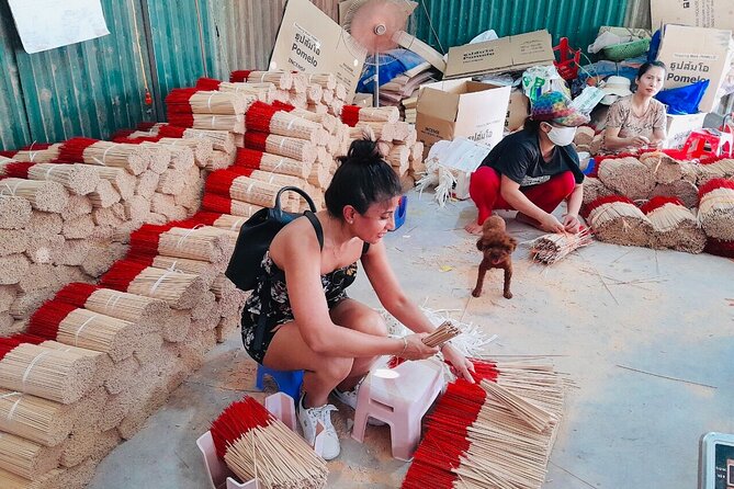 Incense Village, Hat & Lacquer Artisanal Tour Options From Hanoi - Ha Thai and Vietnam’s lacquer tradition