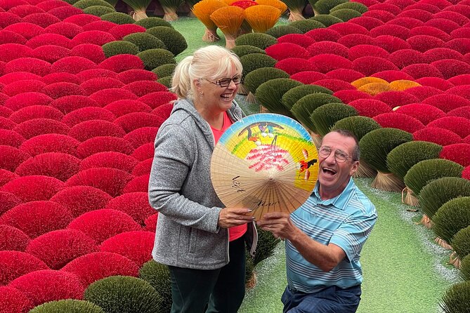 Incense Village Quang Phu Cau, Hat, Lacquer Hanoi Artisan Tour - Who should book this village tour