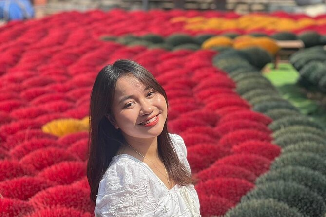 Instagram Incense Quang Phu Cau Village Tour with Train Street - The best photo conditions at Quang Phu Cau