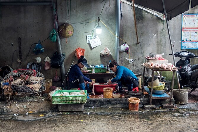 Into the Thieves Market Hanoi Photo Tour - Food preferences and route flexibility