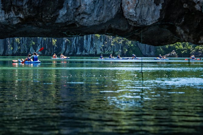 Kayaking at Lan Ha Bay - The junk boat ride to the bay