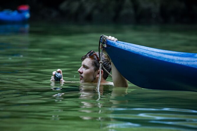 Kayaking at Lan Ha Bay - Floating village culture and wildlife on the water