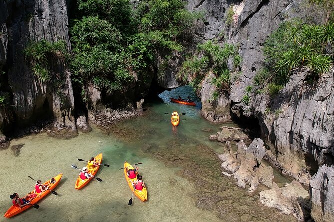 Kayaking at Lan Ha Bay - Swimming, beaches, and a Vietnamese lunch