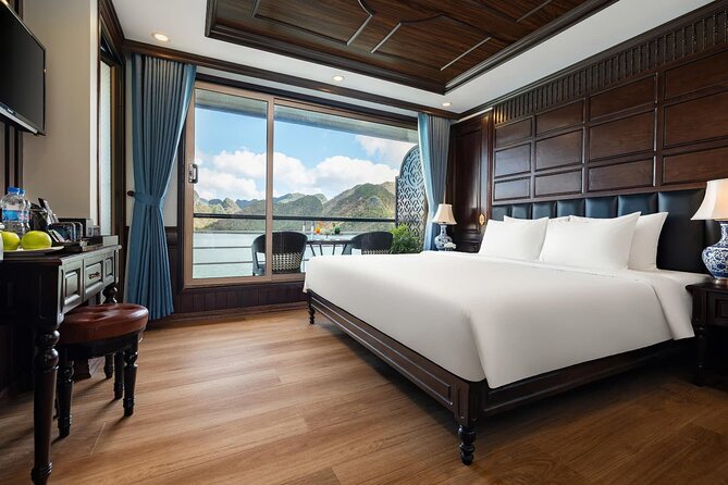La Casta Cruise - 5 Star Luxury HALONG & LAN HA BAY - 2Day/1Night - Afternoon in Lan Ha Bay