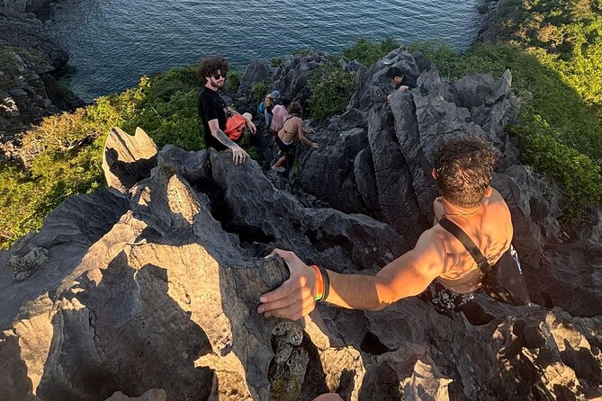 Lan Ha Bay 2 Days 1 Night Adventure - At a glance: what makes this Lan Ha Bay trip different