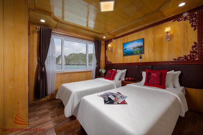 Lan Ha bay Boutique Cruise 2D/1N Tour: Kayaking & swimming at pristine places - Sunrise, breakfast, and Viet Hai village