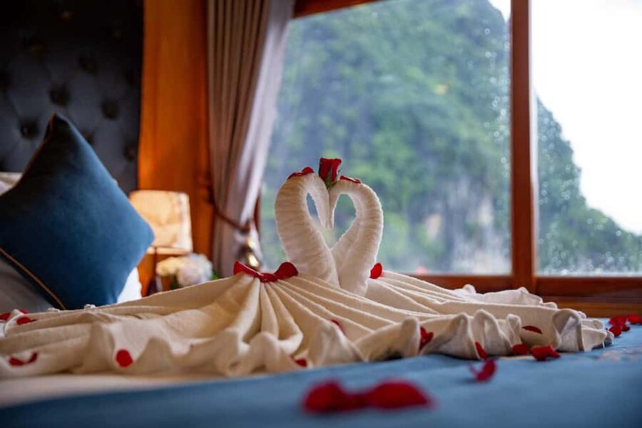 Lan Ha Bay boutique cruises with small group - Kayaking and swimming at Ba Trai Dao