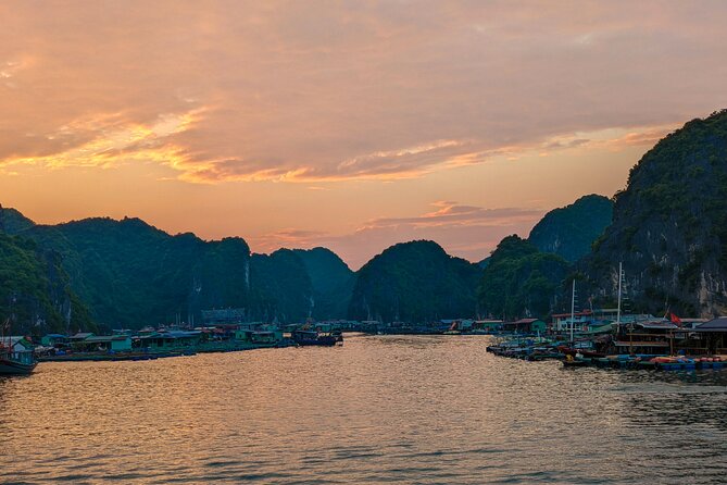 Lan Ha Bay Day Tour From Ha Noi - Daiichi Cruise (VIP1) - Breakfast and the first views from Beo Harbor