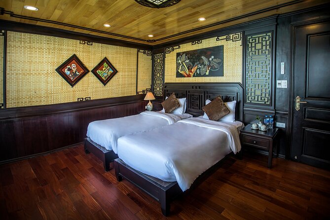 Lan Ha boutique & budget cruise 2D/1N: kayaking, swimming at pristine bay & meal - Barbecue dinner on the sundeck