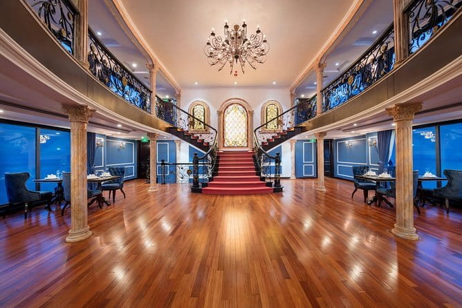 Le Theatre Cruise - Wonder on Ha Long & Lan Ha Bay 2 Days Tour - What $299 buys you on Le Theatre Cruise