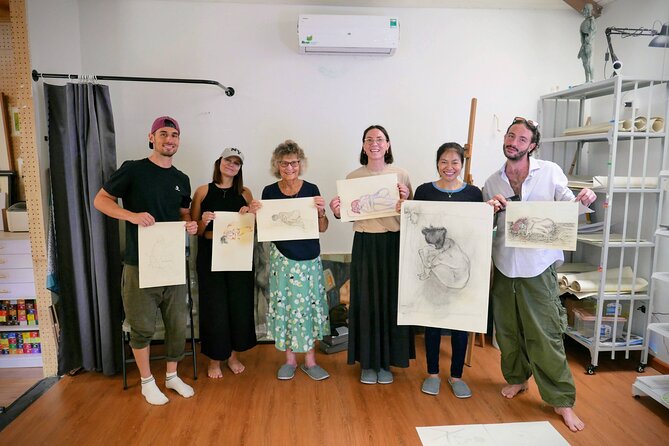 Life Drawing Class - Art Workshop at Art Tutor Hanoi - A creative afternoon in Tay Ho