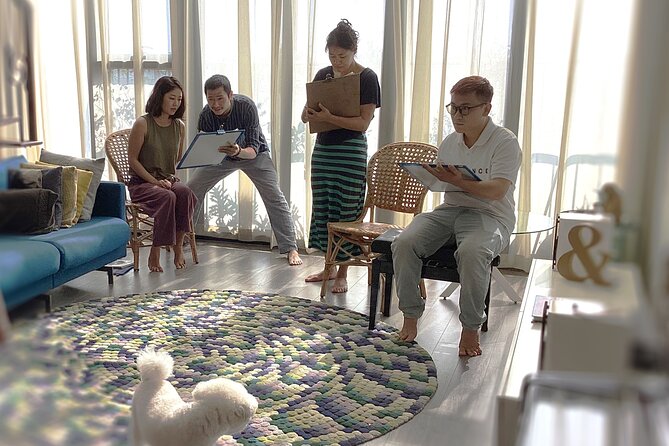 Life Drawing Class - Art Workshop at Art Tutor Hanoi - What happens during the 2.5-hour session