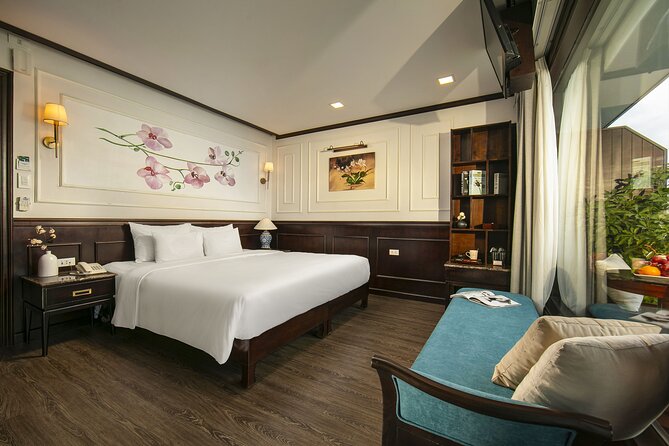 Luxury Cruise 5 star Top Tier Lan Ha bay 2D1N/ 3D2N - From Hanoi’s Old Quarter to Tuan Chau Island