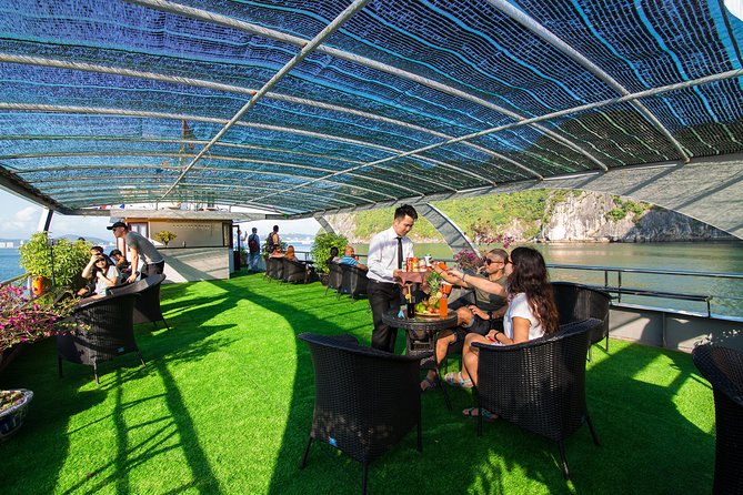 Luxury Halong Bay 1 Day on Cruises From Hanoi with Bus & Lunch - Sung Sot Cave: the day’s main natural stop
