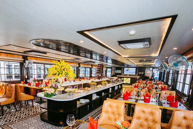 LUXURY Halong Bay Cruise 5 Stars Full Day Tour with Buffet Lunch - Luon Cave by kayak or bamboo boat