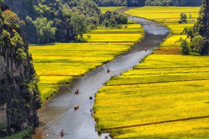 Luxury Hoa Lu - Tam Coc - Mua Cave 1 Day Tour - By Limousine & Small Group - Buffet lunch with local and Asian dishes