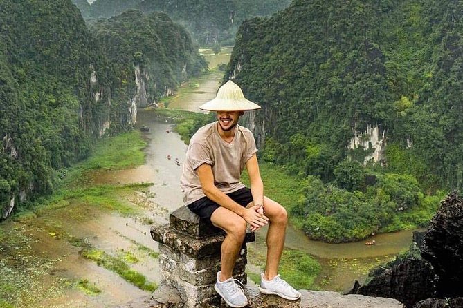 Luxury Hoa Lu - Trang An - Mua Cave full day w round trip from Hanoi/ Ninh Binh - Mua Cave and the 500-step view