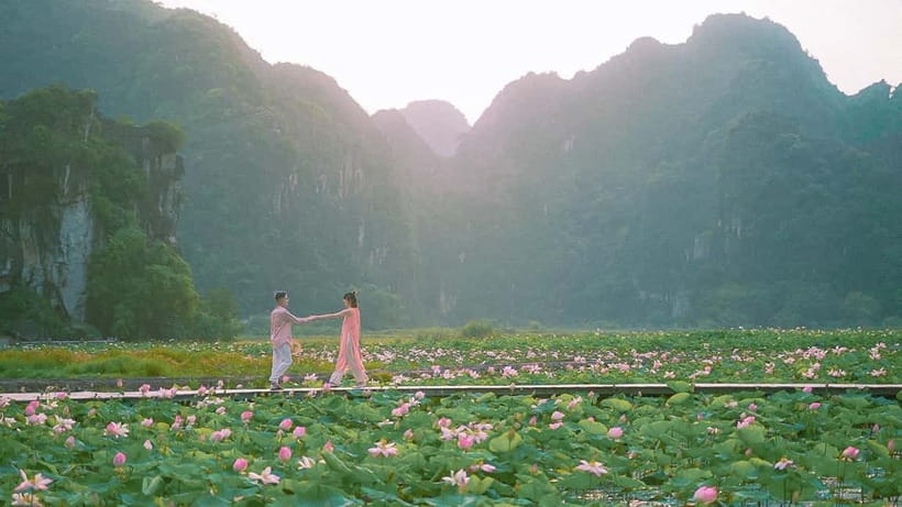 Luxury Limousine Tour: Hoa Lu, Trang An/Tam Coc & Mua Cave - Why This Hanoi to Ninh Binh Day Works