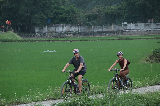 Luxury Ninh Binh Full Day Tour From Hanoi (Trang An - Hoa Lu) - A three-generation home in the Tam Coc area