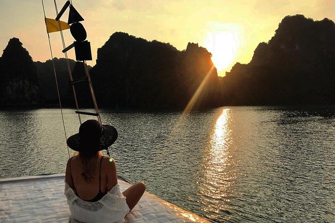 Magical Sunset and Evening with glowing plankton by Cat Ba Local - 8:30 p.m. return across the bay