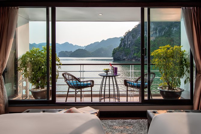 Mon Chéri Cruises 5 star: Amazing 3 days exploring Halong & Cat Ba island - What the early starts and group size mean