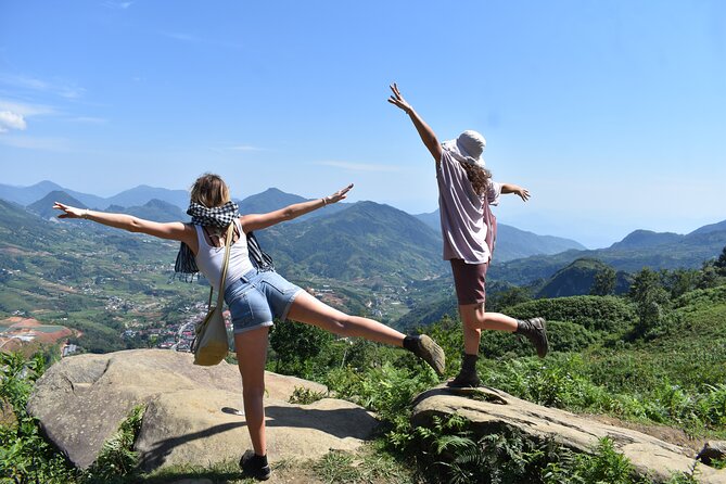 Muong Hoa Valley View & Village Trek in Sapa 1 Day - What lunch, transport, and the private format add