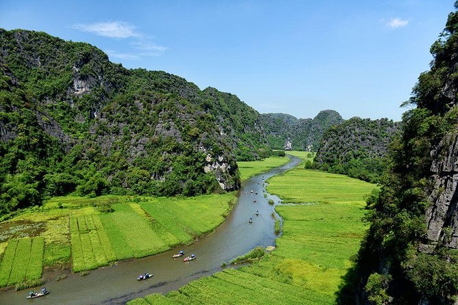 Ninh Binh Daily Tour: Hoa Lu- Am Tien Cave - Tam Coc- Bike - Bich Dong pagoda - Lunch beside the river