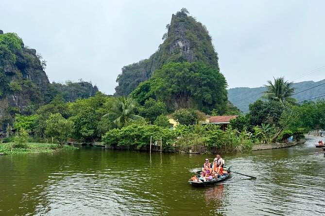 Ninh Binh Day Escape from Hanoi: Local Life, Connection & Tales - Cycling to Bich Dong Pagoda