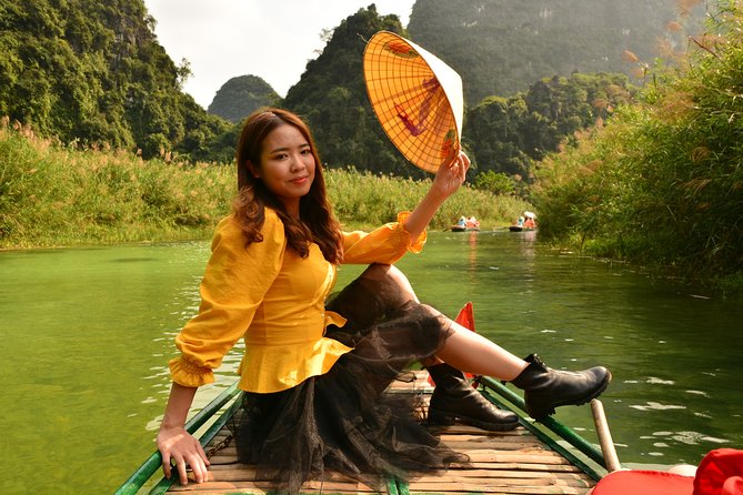Ninh Binh Day Tour: Bai Dinh Trang An boat trip - Buffet lunch with northern Vietnamese specialties