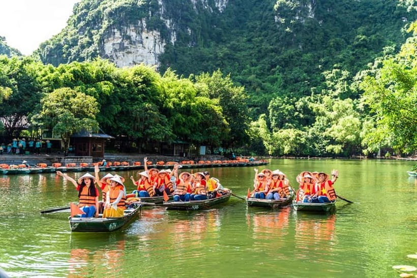 Ninh Binh Day Tour: Hoa Lu, Trang An Mua Cave, Boat Ride - Leaving Hanoi in a small limousine group