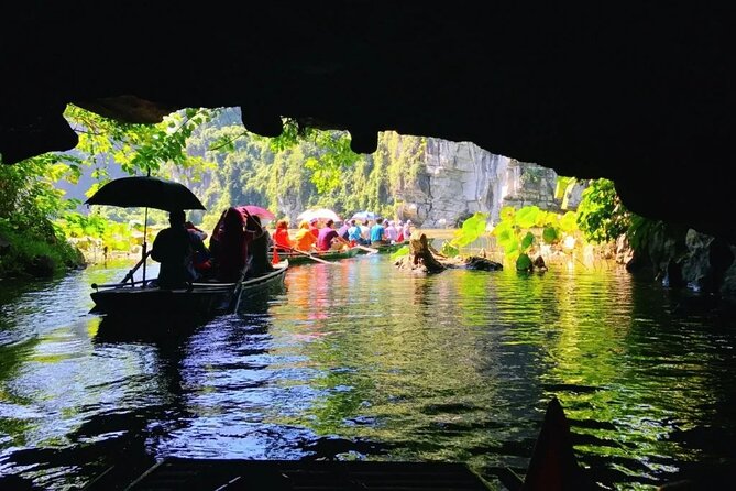 Ninh Binh Day Tour Tam Coc Mua Cave Hoa Lu Buffet Lunch Limousine - From Hanoi to Hoa Lu, the old capital
