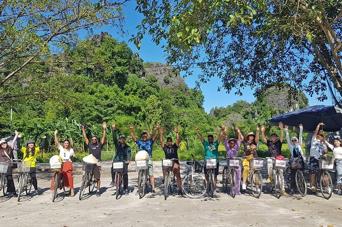 Ninh Binh Full Day Tour with Hoa Lu, Tam Coc and Mua Cave - Weather, comfort, and what to bring