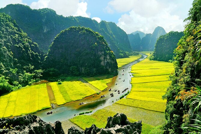 Ninh Binh Full Day Tour with Hoa Lu, Trang An and Mua Cave - Rowing through Trang An’s caves