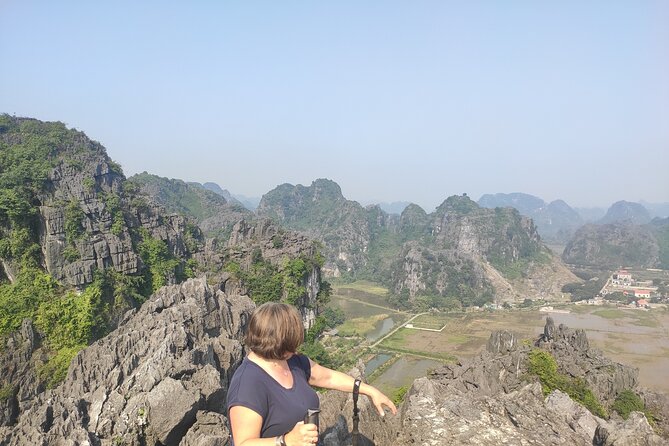 Ninh Binh Group Tour of 11 from Hanoi via Mua Cave Tam Coc Hoa Lu - Why this Ninh Binh day trip works from Hanoi