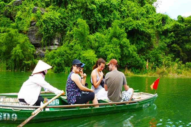 Ninh Binh Luxury Day Tour to Hoa Lu Trang An Mua Cave Max 9Pax - Who should book this full-day trip