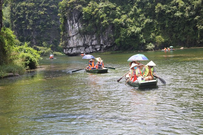 Ninh Binh Luxury Tour 2 Days 1 night by limousine See Hidden Gems - Bai Dinh Pagoda’s huge scale