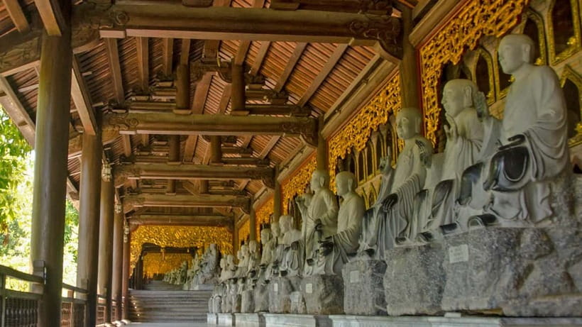 Ninh Binh Private Tour: Bai Dinh-Trang An/Tam Coc-Mua Cave - Tam Coc or Trang An by boat